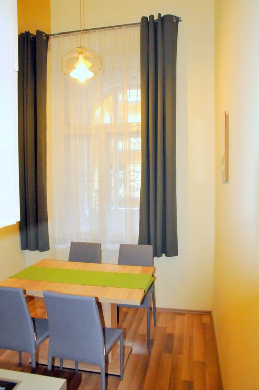 Frank & Fang Apartments Budapest Ngoại thất bức ảnh